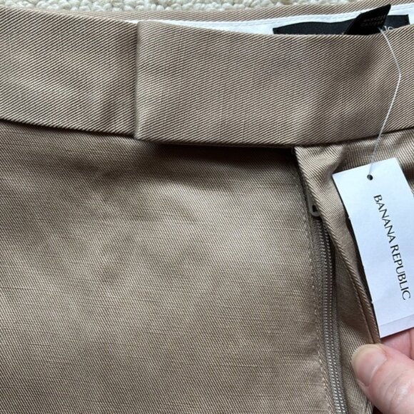 Banana Republic NWT Women’s Beige Linen Wide Leg Pants Size 8P x 30” Inseam NEW - Picture 3 of 13